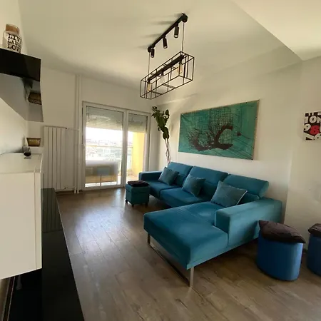 Glowing Place Apartment *